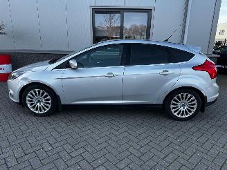 Ford Focus 1.0 Ecoboost Titanium picture 25