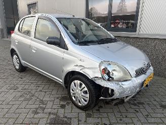 Toyota Yaris 1.3 16V VVT-i Sol Automaat picture 1