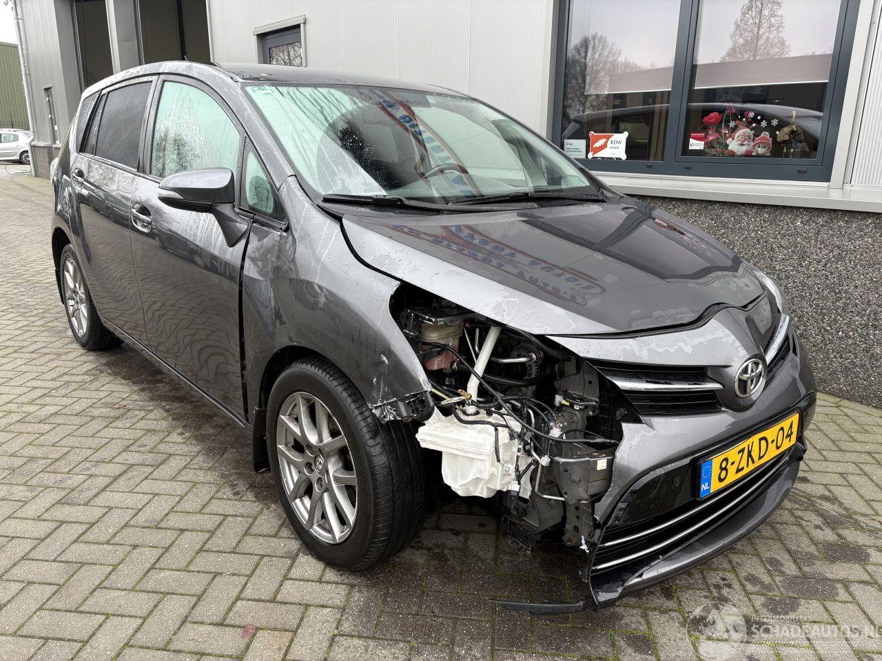 Toyota Verso 1.8 VVT-i Business Top 5 Edition Automaat