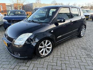 Suzuki Swift 1.3 Exclusive picture 3