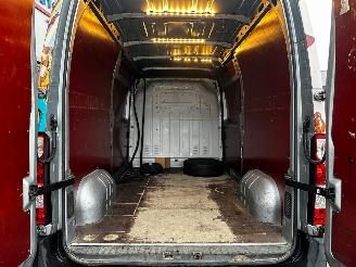 Renault Master T35 2.3dCi L2H3 picture 15