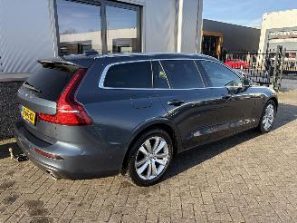 Volvo V-60 2.0 D3 Momentum picture 10
