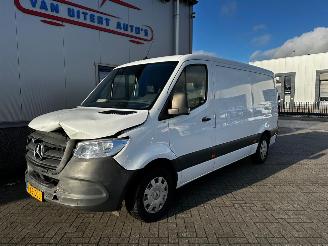Mercedes Sprinter 315  1.9CDI L2 H1 picture 2