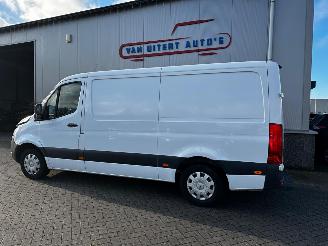 Mercedes Sprinter 315  1.9CDI L2 H1 picture 34