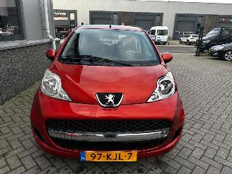 Peugeot 107 1.0 12V Sublime picture 4