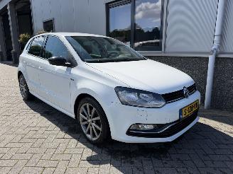 krockskadad bil auto Volkswagen Polo 1.2 TSI Highline 2014/6