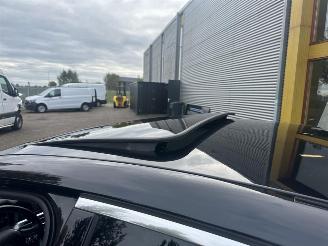 BMW 3-serie 320i xDrive High Executive picture 11