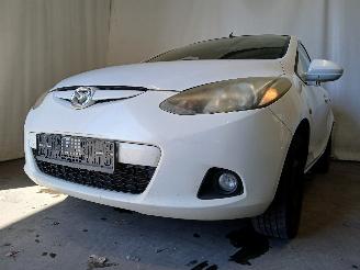 Avarii autoturisme Mazda 2 2 (DE) Hatchback 1.4 CDVi 16V (Y4) [50kW]  (01-2008/11-2010) 2009/3