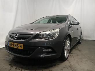 Auto incidentate Opel Astra Astra J Sports Tourer (PD8/PE8/PF8) Combi 1.4 Turbo 16V (A14NET(Euro 5=
)) [103kW]  (10-2010/10-2015) 2012/6