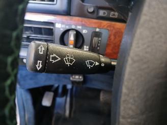 Mercedes S-klasse S (W126) Sedan 420 SE,SEL (M116.965) [160kW]  (10-1985/12-1987) picture 13