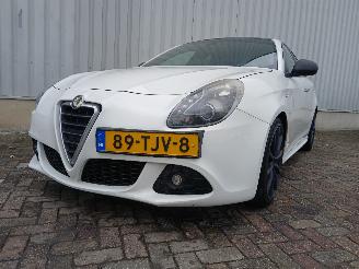 Auto incidentate Alfa Romeo Giulietta Giulietta (940) Hatchback 1.4 TB 16V MultiAir (940.A.2000) [125kW]  (0=
4-2010/10-2018) 2012/3