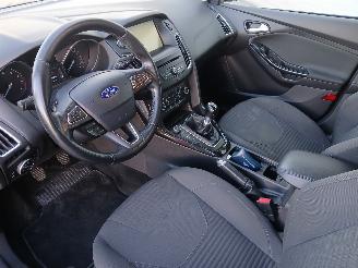 Ford Focus Focus 3 Hatchback 1.0 Ti-VCT EcoBoost 12V 125 (M1DA(Euro 5)) [92kW]  (=
02-2012/05-2018) picture 11