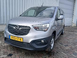 Avarii autoturisme Opel Combo Combo Cargo Van 1.5 CDTI 130 (D15DTH(DV5RC)) [96kW]  (08-2018/...) 2020/12