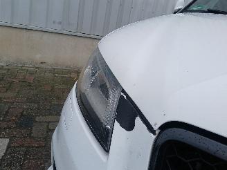 Audi A3 A3 (8P1) Hatchback 3-drs 2.0 TDI 16V (CFFB) [103kW]  (05-2003/08-2012)= picture 21