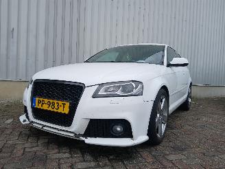 Avarii autoturisme Audi A3 A3 (8P1) Hatchback 3-drs 2.0 TDI 16V (CFFB) [103kW]  (05-2003/08-2012)= 2011/2