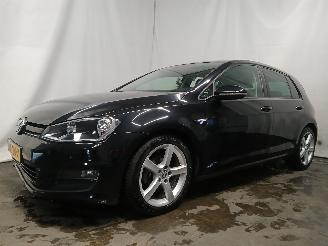 Volkswagen Golf Golf VII (AUA) Hatchback 1.0 TSI 12V BlueMotion (CHZD) [85kW]  (05-201=
5/08-2020) picture 3