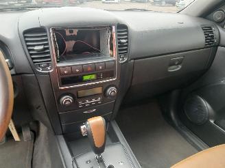 Kia Sorento Sorento I (JC) SUV 3.3 V6 24V (G6DB) [182kW]  (02-2007/10-2009) picture 14