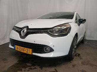 Voiture accidenté Renault Clio Clio IV Estate/Grandtour (7R) Combi 5-drs 1.5 Energy dCi 90 FAP (K9K-6=
08(K9K-B6)) [66kW]  (11-2012/08-2021) 2015/4
