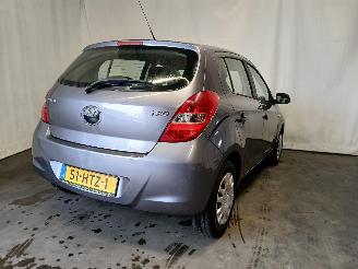 Hyundai I-20 i20 Hatchback 1.2i 16V (G4LA) [57kW]  (09-2008/12-2012) picture 5
