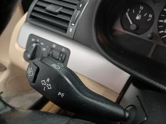 BMW 3-serie 3 serie (E46/4) Sedan 318i 16V (N42-B20A) [105kW]  (09-2001/02-2005) picture 12