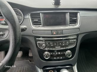 Peugeot 508 508 SW (8E/8U) Combi 1.6 e-HDi 16V (DV6C(9HR)) [82kW]  (11-2010/12-201=
8) picture 16