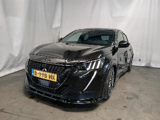 Schadeauto Peugeot 208 208 II (UB/UH/UP) Hatchback 5-drs e-208 50 kWh (ZKX) [100kW]  (06-2019=
/...) 2021/6