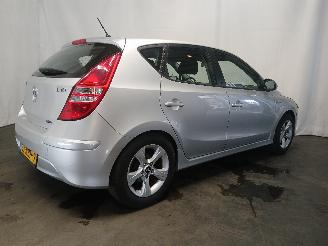 Hyundai I-30 i30 (FD) Hatchback 1.6 CVVT 16V (G4FC-G) [93kW]  (02-2008/11-2011) picture 6