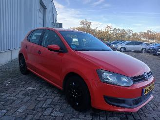 Volkswagen Polo Polo V (6R) Hatchback 1.2 12V BlueMotion Technology (CGPA(Euro 5)) [51=
kW]  (06-2009/05-2014) picture 6
