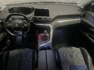 Peugeot 5008 5008 II (M4/MC/MJ/MR) MPV 1.2 12V e-THP PureTech 130 (EB2ADTS(HNS)) [9=
6kW]  (12-2016/12-2024) picture 11