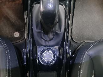 Peugeot 2008 2008 (CU) MPV 1.2 12V e-THP PureTech 110 (EB2DT(HNZ)) [81kW]  (01-2015=
/12-2019) picture 19