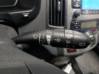 Hyundai I-30 i30 (FD) Hatchback 1.4 CVVT 16V (G4FA) [77kW]  (10-2007/11-2011) picture 15