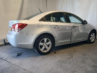 Chevrolet Cruze Cruze (300) Sedan 1.8 16V VVT (F18D4(Euro 5)) [104kW]  (05-2009/12-201=
5) picture 6