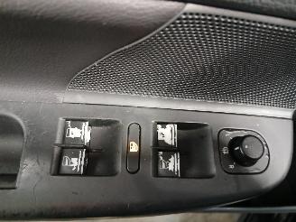 Volkswagen Golf Golf V (1K1) Hatchback 2.0 GTI 16V (AXX) [147kW]  (10-2004/02-2009) picture 13