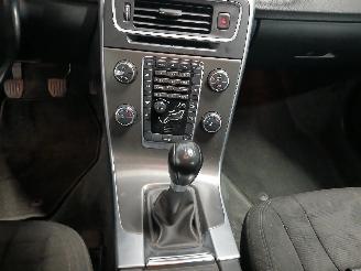 Volvo V-60 V60 I (FW/GW) Combi 1.6 T3 16V (B4164T3(Euro 5)) [110kW]  (09-2010/12-=
2015) picture 19