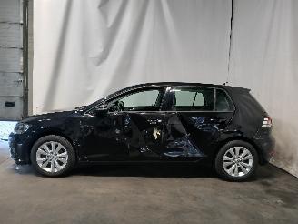 Volkswagen Golf Golf VII (AUA) Hatchback 1.0 TSI 12V BlueMotion (DKRF) [85kW]  (05-201=
5/08-2020) picture 4