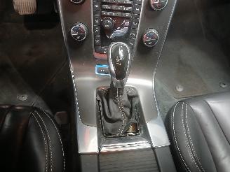 Volvo V-60 V60 I (FW/GW) Combi 2.4 D6 20V Plug-in Hybrid AWD (D82PHEV) [206kW]  (=
06-2012/12-2015) picture 17