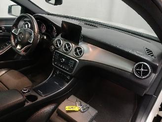 Mercedes GLA GLA (156.9) SUV 1.6 180 16V (M270.910) [115kW]  (12-2013/12-2019) picture 8