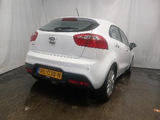 Kia Rio Rio III (UB) Hatchback 1.4 CVVT 16V (G4FA) [80kW]  (09-2011/12-2017) picture 5