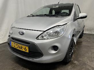 Voiture accidenté Ford Ka Ka II Hatchback 1.2 (169.A.4000(Euro 4; Euro 5)) [51kW]  (10-2008/05-2=
016) 2011/10