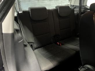 Volkswagen Touran Touran (1T3) MPV 1.6 TDI 16V (CAYC(Euro 5)) [77kW]  (05-2010/05-2015) picture 24