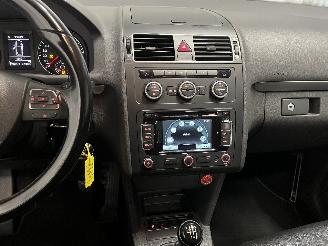 Volkswagen Touran Touran (1T3) MPV 1.6 TDI 16V (CAYC(Euro 5)) [77kW]  (05-2010/05-2015) picture 28