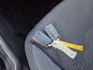 Volkswagen Polo 1.0 TSI Life picture 26