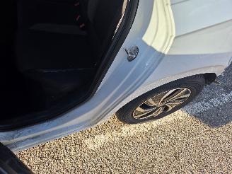 Volkswagen Polo 1.0 TSI Life picture 13