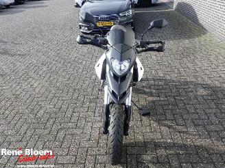 Ducati Hypermotard 796 picture 7