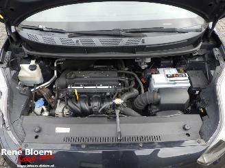 Hyundai Ix20 1.4i i-Motion 90pk picture 18