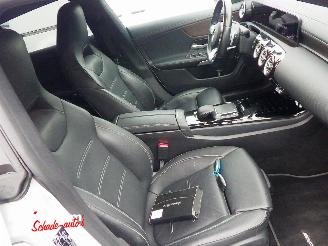 Mercedes Cla-klasse 250e Premium Plus Aut picture 10