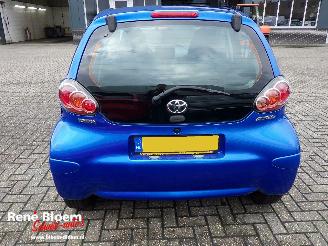 Toyota Aygo 1.0-12V Dynamic Blue picture 3