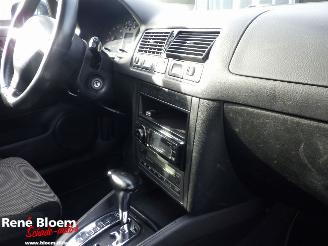 Volkswagen Golf 2.3 V5 HighLine 5drs 170pk picture 13