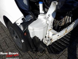 Peugeot 108 1.0 e-VTi Blue Lion picture 8