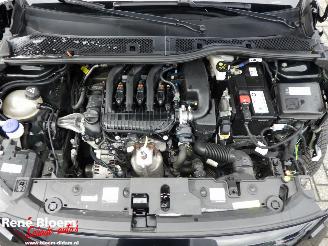 Opel Corsa 1.2 Edition 5drs Airco picture 10